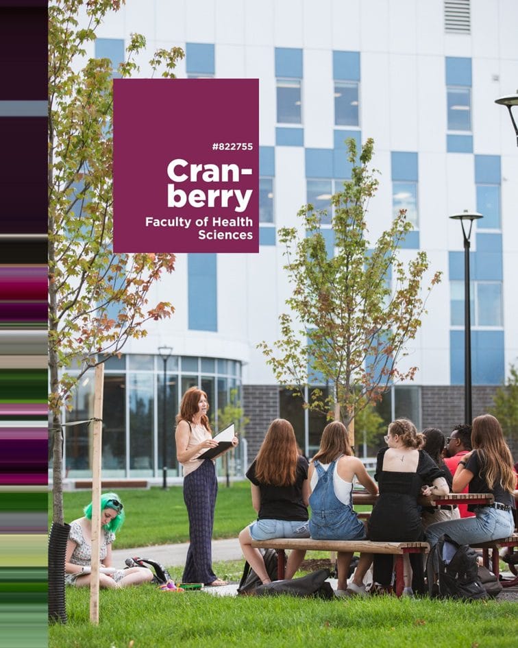Đại học Ottawa cấp HỌC BỔNG CAO lên đến 36,000 C$ 4 Đại học Ottawa