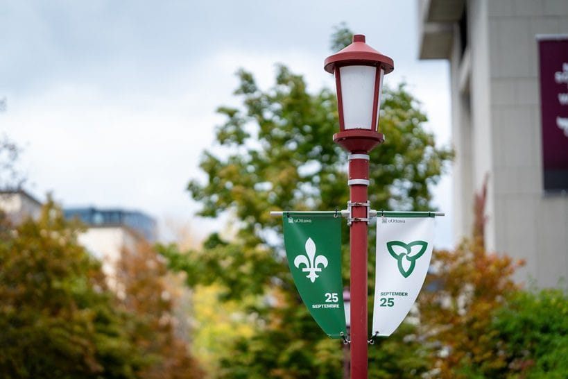 Đại học Ottawa cấp HỌC BỔNG CAO lên đến 36,000 C$ 2 Đại học Ottawa
